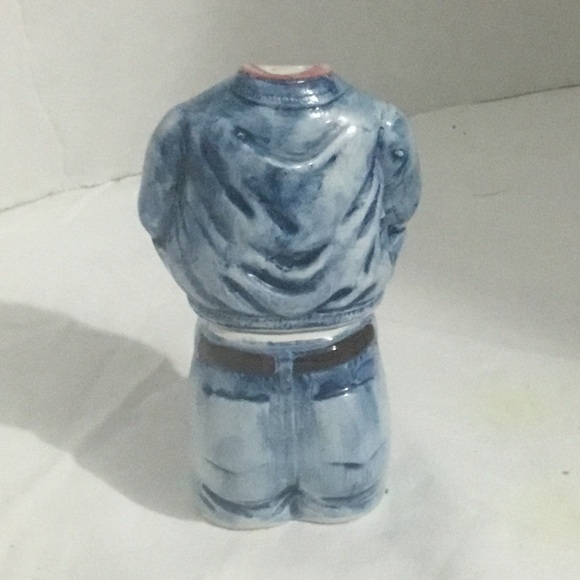 Vintage ceramic salt and pepper shaker- yup his pants are down- preloved - Picture 2 of 6